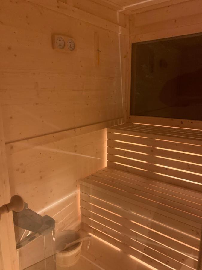 Affittacamere Casa Ester Baselga di Pine Luaran gambar