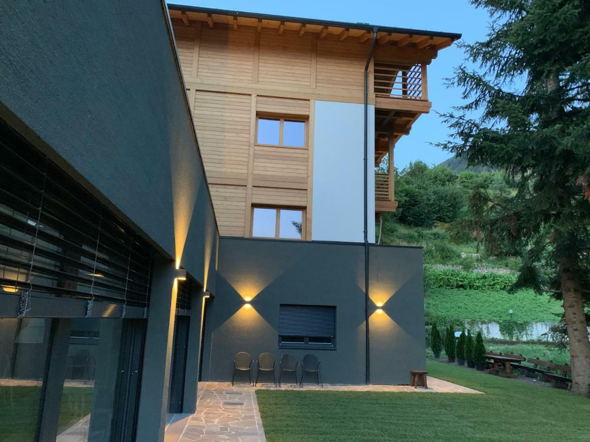 Affittacamere Casa Ester Baselga di Pine Luaran gambar